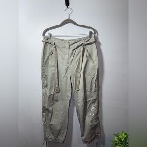 Anthropologie Fei Embroidered Gray Floral Cargo Pants Women’s Size 12 EUC BOHO